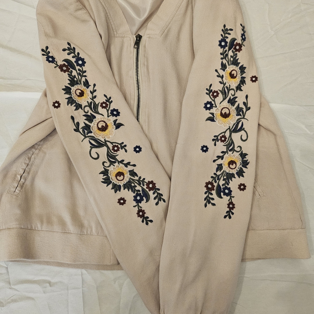 Blue Rain Beige Zip-Up Jacket